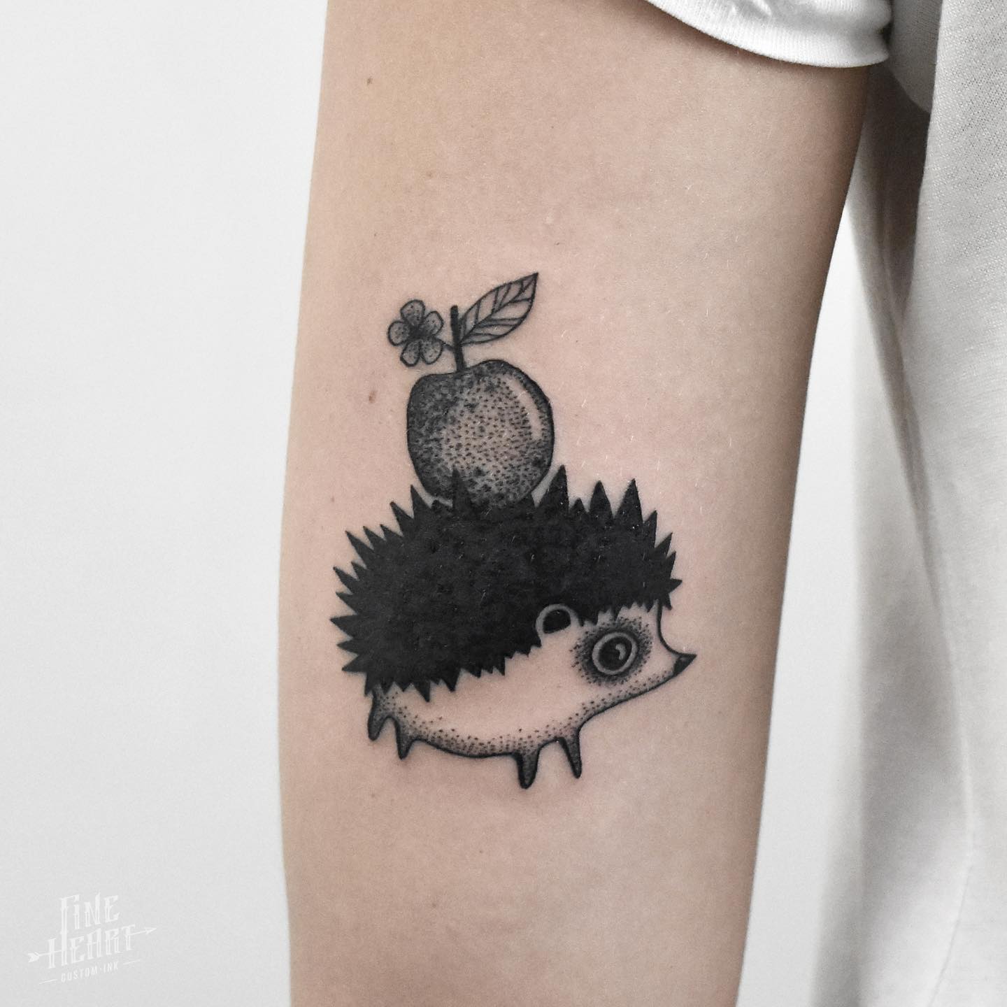 hedgehog tattoo - IG szalaimimi